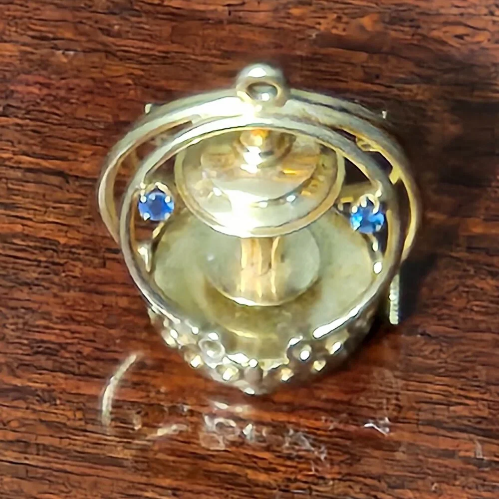 VINTAGE DANKNER 3D MECHANICAL SEATTLE SPACE NEEDLE 14K CHARM PENDANT NECKLACE